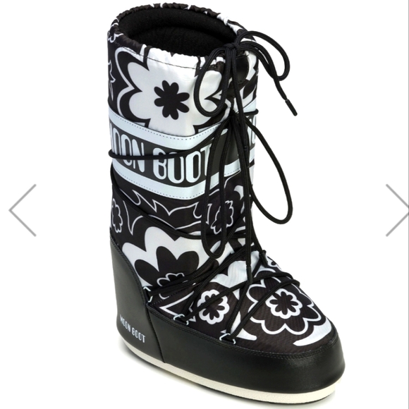 Moon Boot Icon Flower Moon Boots Floral Boots Black White Flowers - Picture 4 of 16